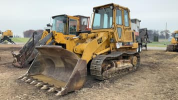 Main image Caterpillar 953B